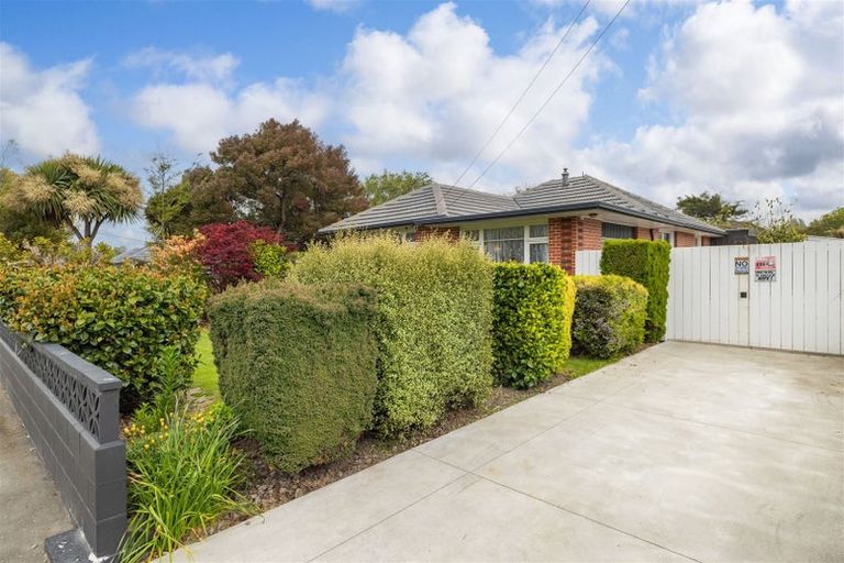 Photo of property in 39 Pembroke Street, Avondale, Christchurch, 8061