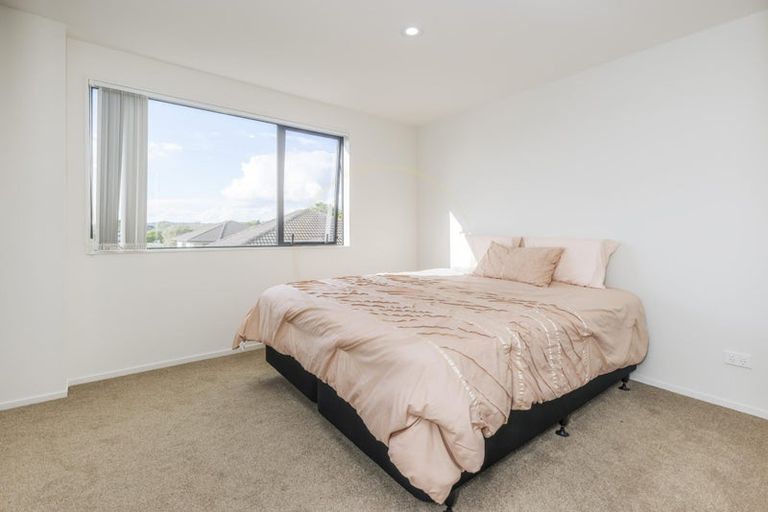Photo of property in 35 Marumaru Lane, Manurewa, Auckland, 2102