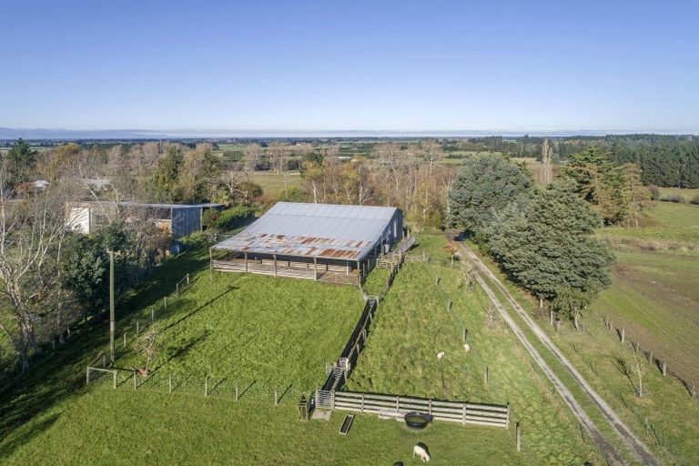 Photo of property in 982a Oxford Road, Fernside, Rangiora, 7471