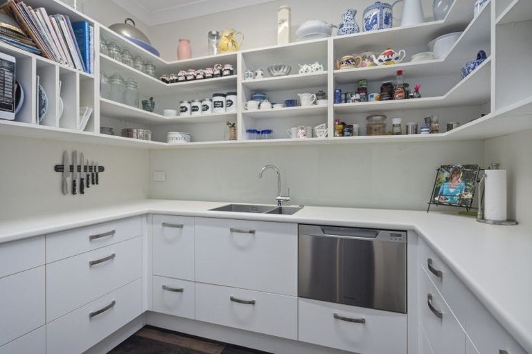 Photo of property in 56 Grace James Road, Pukekohe, 2120