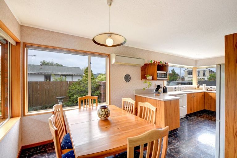 Photo of property in 19 Walton Park Avenue, Fairfield, Dunedin, 9018