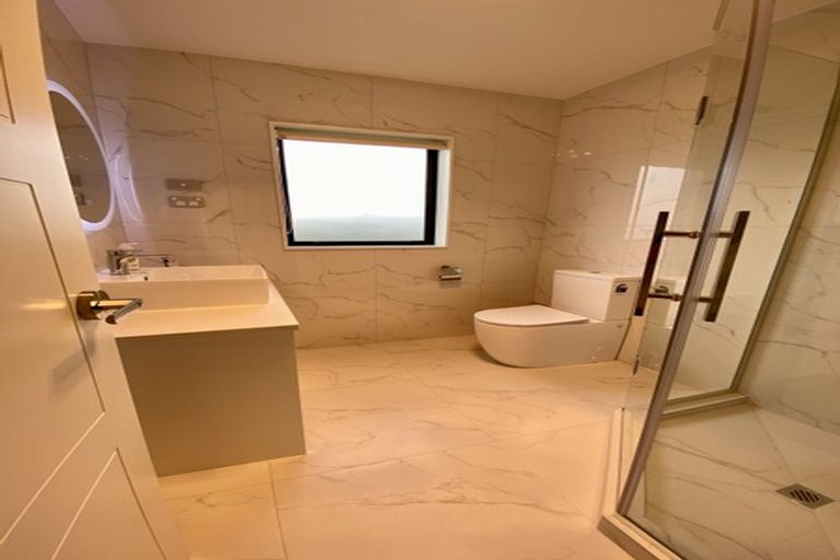 Photo of property in 32 Goodfellow Lane, Flat Bush, Auckland, 2019