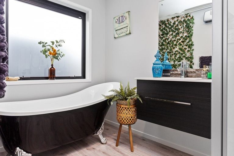 Photo of property in 24 Pahua Street, Pegasus, 7612