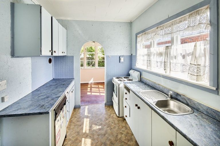 Photo of property in 6 Haig Street, Waterloo, Lower Hutt, 5011