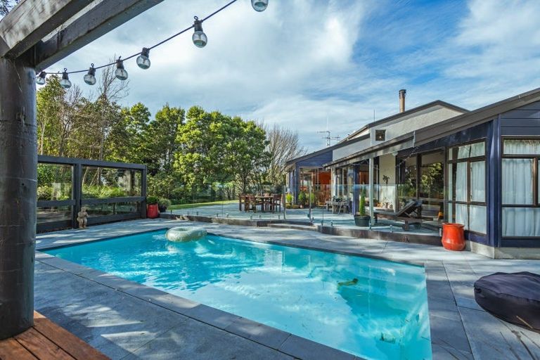 Photo of property in 43 Edward Street, Pahiatua, 4910