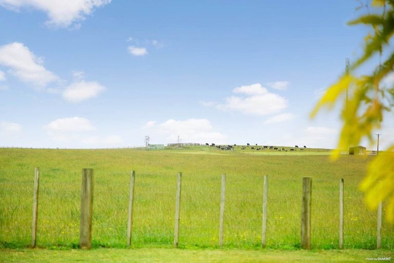 Photo of property in 588 Linwood Road, Karaka, Papakura, 2580