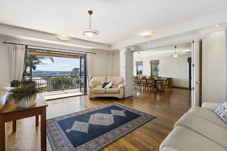 Photo of property in 156 Redoubt Road, Flat Bush, Auckland, 2019