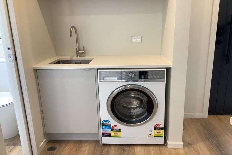 Photo of property in 3/35 Rata Street, Naenae, Lower Hutt, 5011