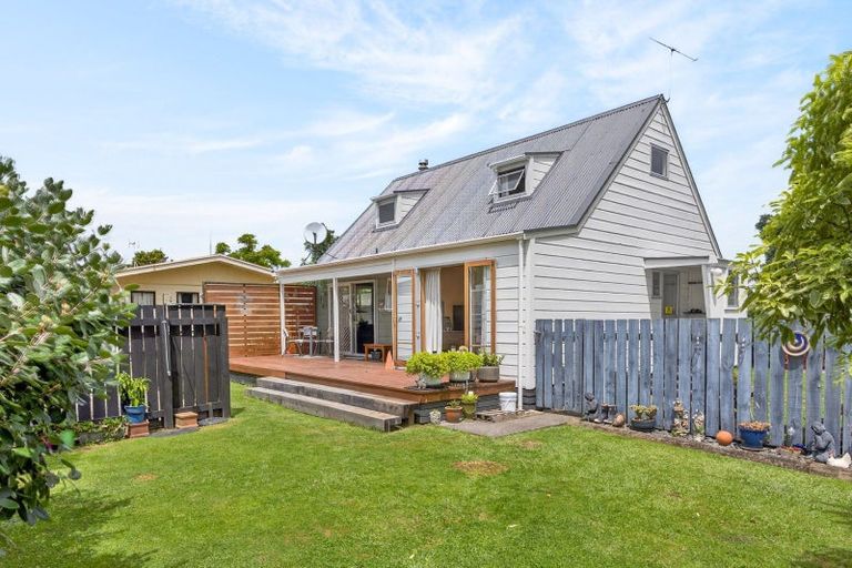 Photo of property in 39a Albert Street, Te Hapara, Gisborne, 4010