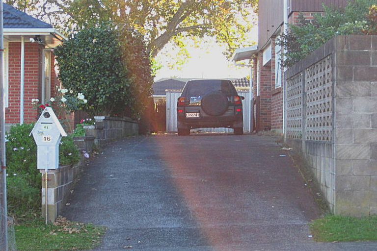 Photo of property in 16 Miles Avenue, Papatoetoe, Auckland, 2025