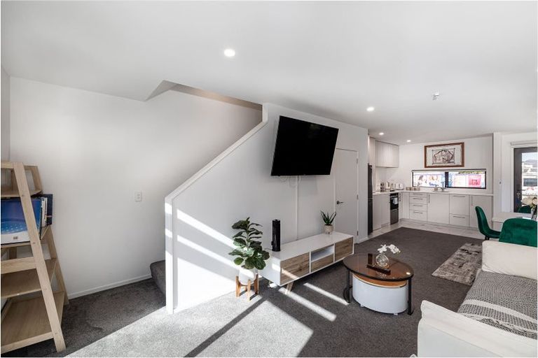 Photo of property in 11/4 Riccarton Road, Riccarton, Christchurch, 8011