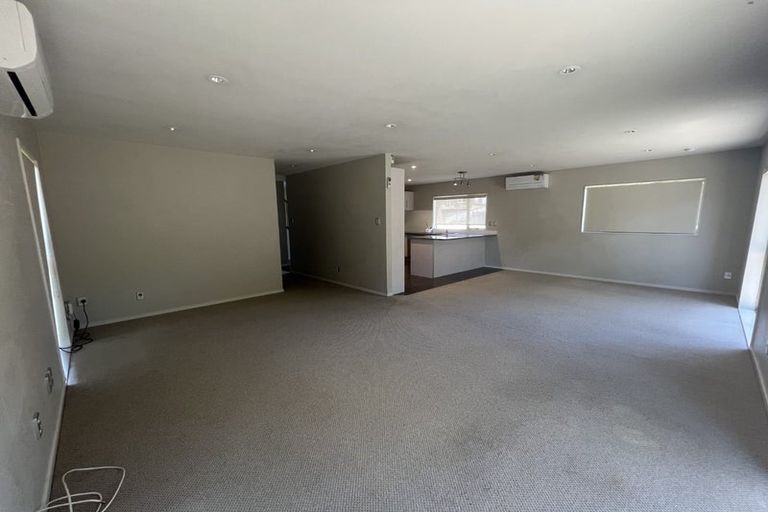 Photo of property in 45 Riverglade Parkway, Te Atatu South, Auckland, 0610