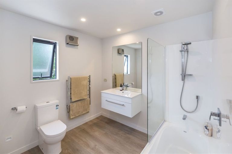 Photo of property in 88 Santa Maria Avenue, Mount Pleasant, Christchurch, 8081