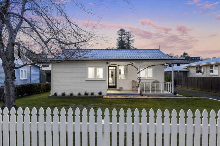 Photo of property in 21a Burrows Street, Tauranga South, Tauranga, 3112