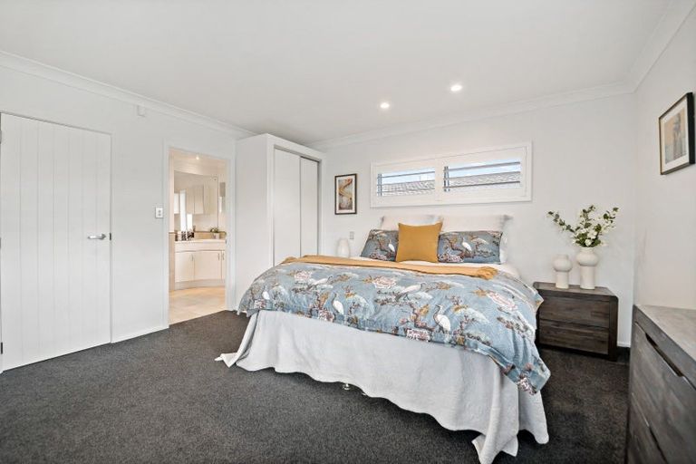 Photo of property in 81 Bleakhouse Road, Howick, Auckland, 2014