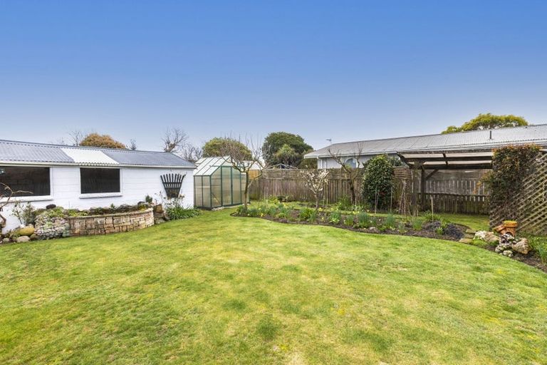 Photo of property in 373 Mairehau Road, Parklands, Christchurch, 8083