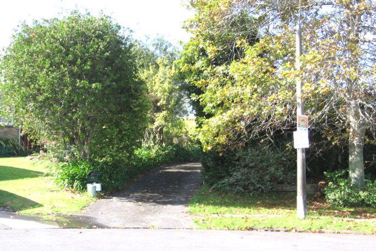 Photo of property in 13 Mander Place, Bucklands Beach, Auckland, 2012