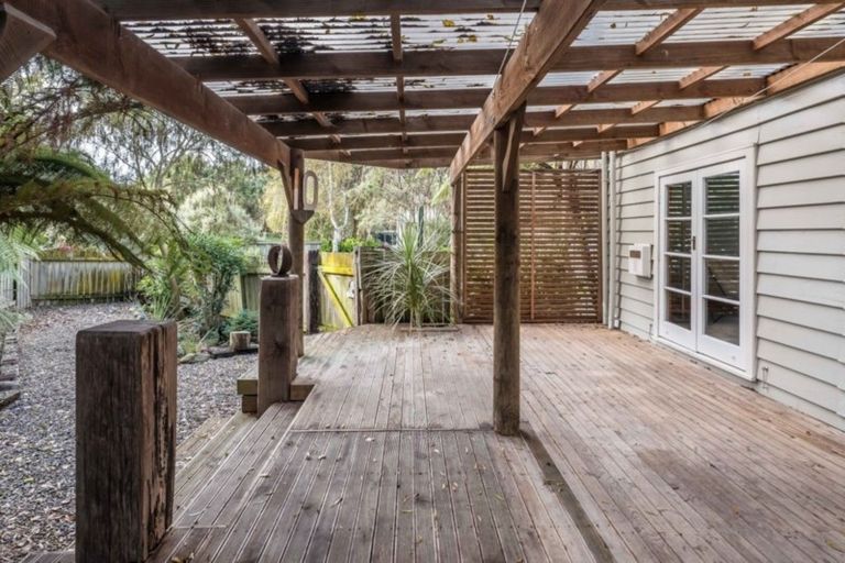 Photo of property in 43b Dale Road, Raumati South, Paraparaumu, 5032