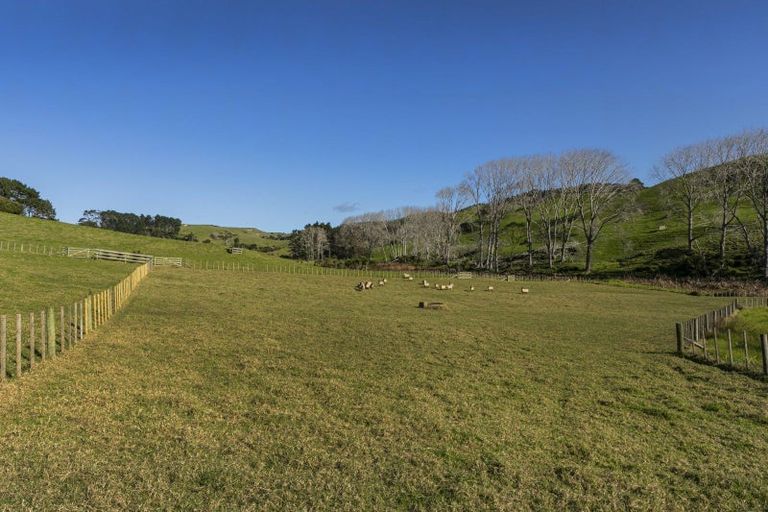 Photo of property in 252 Fletcher Road, Waimauku, 0881