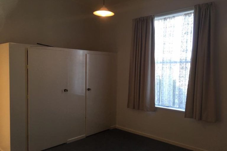 Photo of property in 73 Wilson Street, Newtown, Wellington, 6021