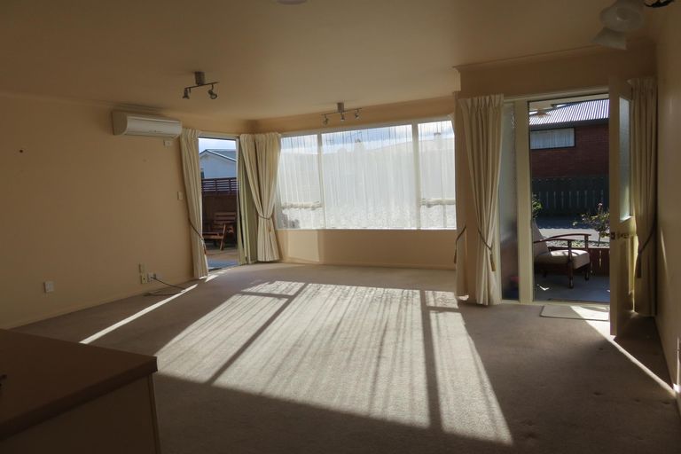 Photo of property in 2/4 Studholme Street, Temuka, 7920