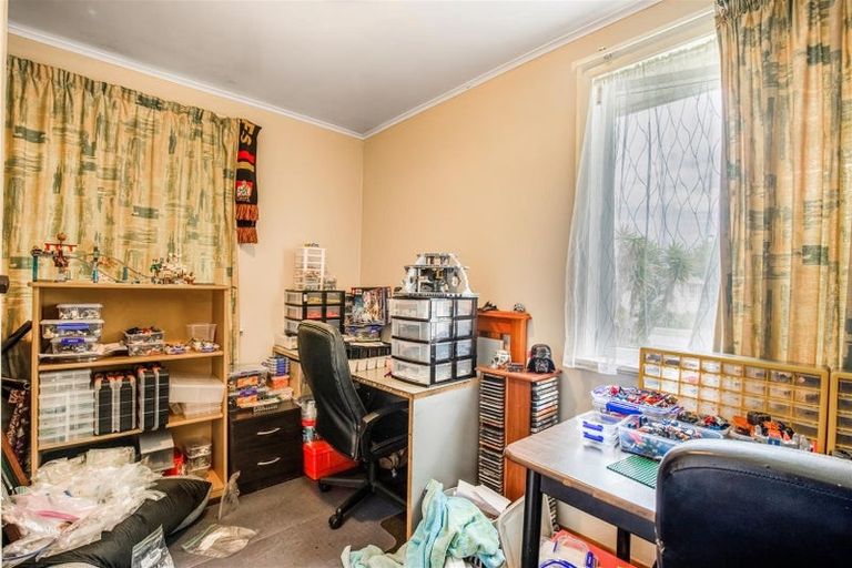 Photo of property in 4 Mcpherson Place, Fairfield, Hamilton, 3214