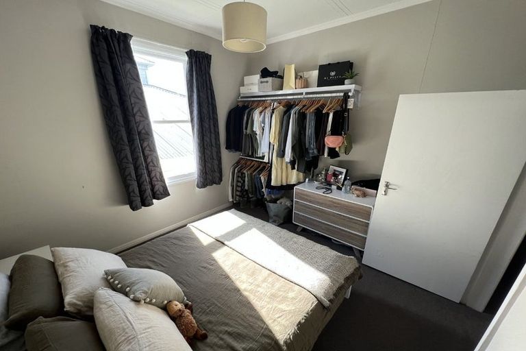 Photo of property in 61a Pirie Street, Mount Victoria, Wellington, 6011