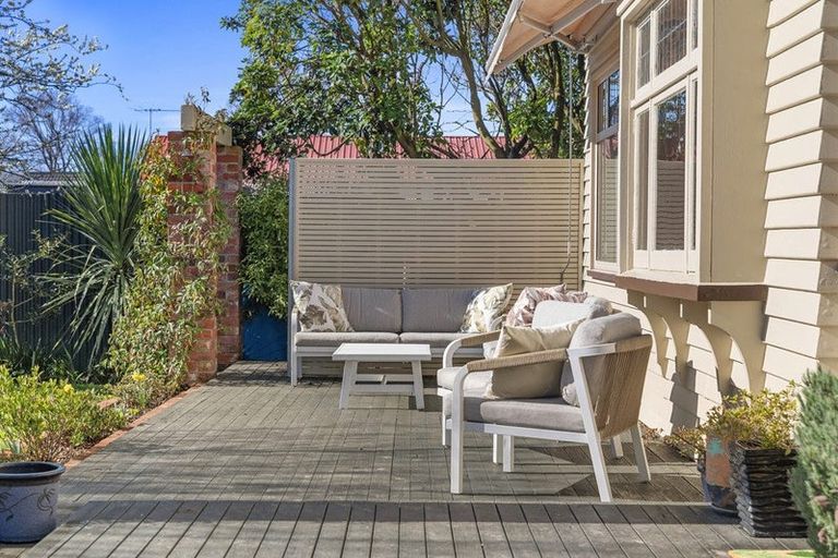 Photo of property in 2 Kenwyn Avenue, St Albans, Christchurch, 8052