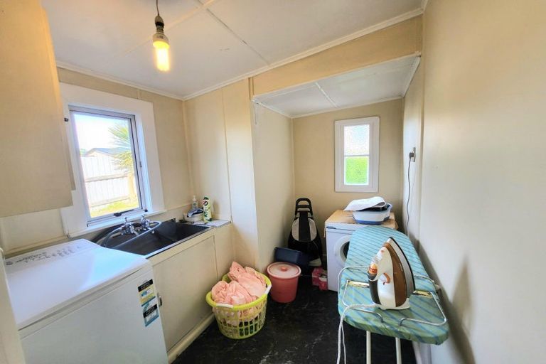 Photo of property in 72 Perth Street, South Hill, Oamaru, 9400