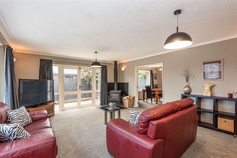 Photo of property in 24 Kotuku Crescent, Woolston, Christchurch, 8023