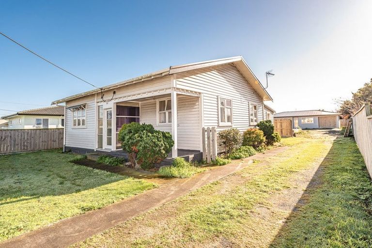 Photo of property in 256 Heads Road, Gonville, Whanganui, 4501