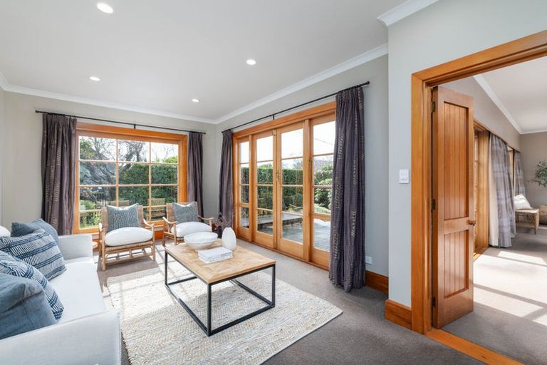 Photo of property in 33 Galway Avenue, Bryndwr, Christchurch, 8052