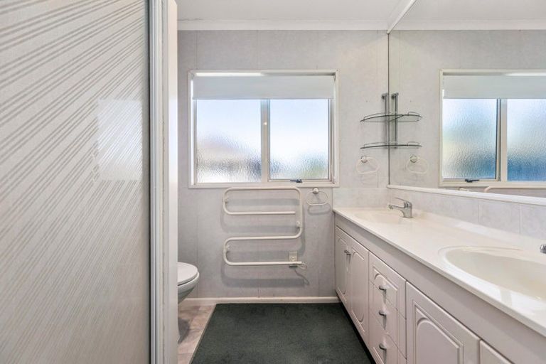 Photo of property in 6a Pacific View Road, Papamoa Beach, Papamoa, 3118