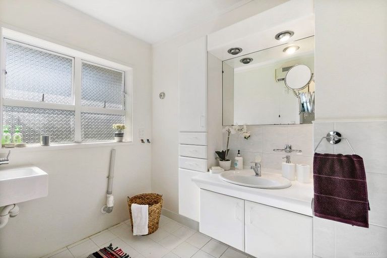 Photo of property in 19/10 Gerard Way, Saint Johns, Auckland, 1072