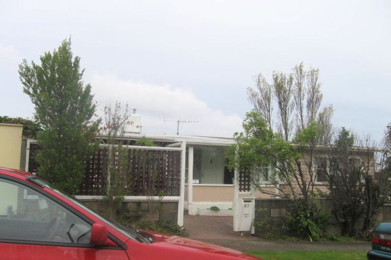 Photo of property in 12 Magnolia Grove, Maungaraki, Lower Hutt, 5010