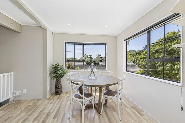 Photo of property in 45 Albatross Close, Whitby, Porirua, 5024