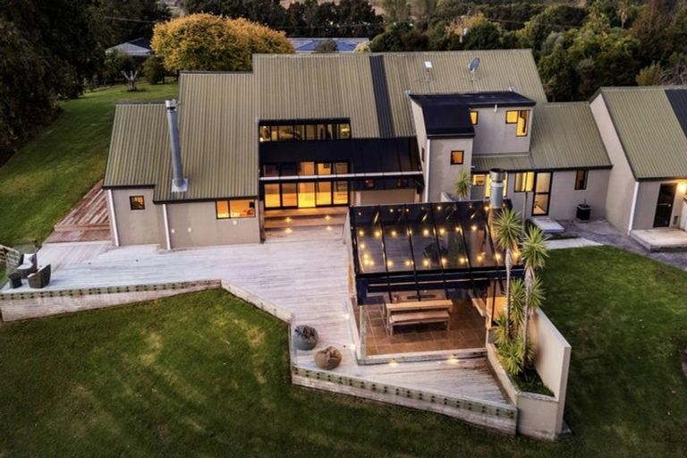 Photo of property in 143 Top Road, Dairy Flat, Albany, 0792