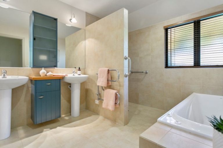 Photo of property in 61a Cowley Drive, Leamington, Cambridge, 3432