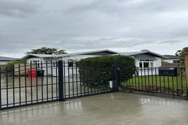 Photo of property in 23 Brightwater Terrace, Terrace End, Palmerston North, 4410