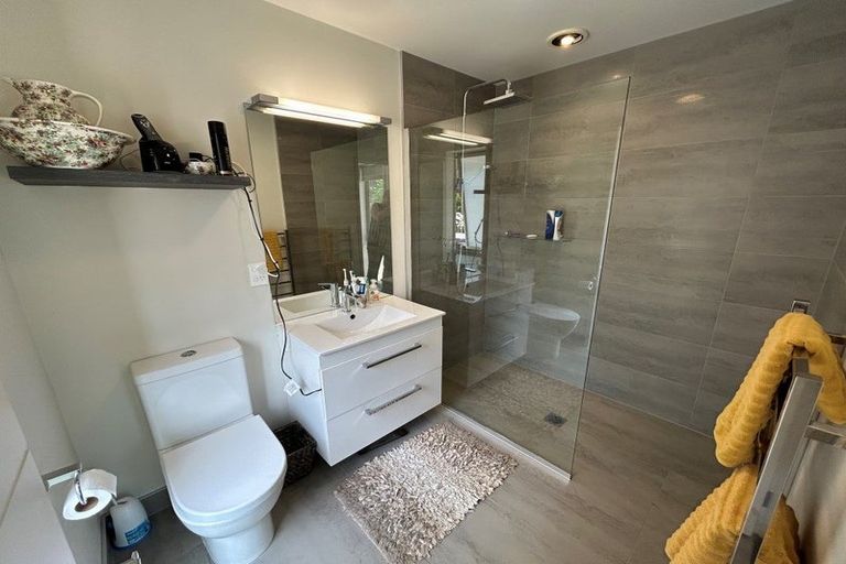 Photo of property in 127 Mcrobbie Road, Kingseat, Papakura, 2580