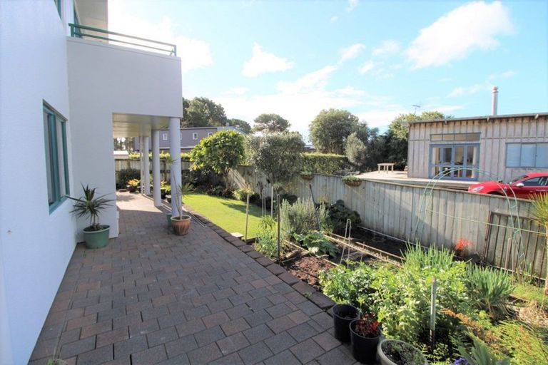 Photo of property in 710 Matarangi Drive, Matarangi, Whitianga, 3592
