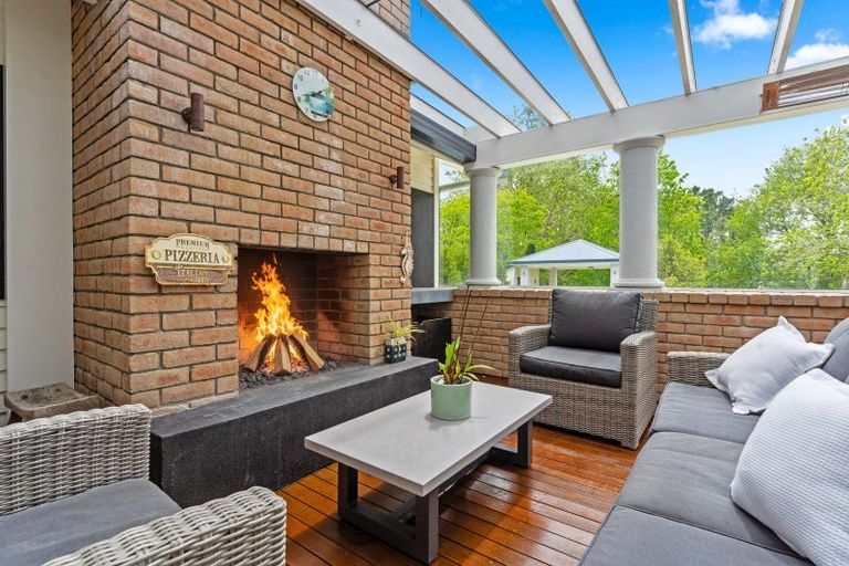 Photo of property in 176 Access Road, Kumeu, 0891