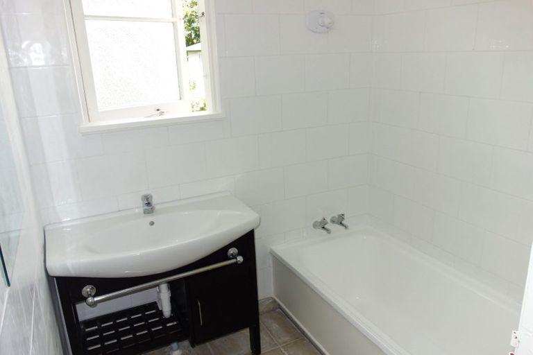 Photo of property in 28 Achilles Street, Burwood, Christchurch, 8061