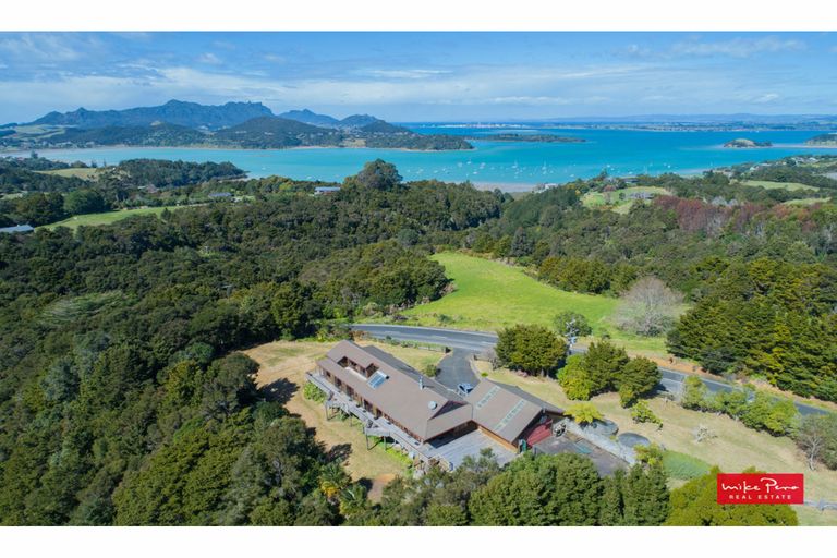 Photo of property in 100 Te Rongo Road, Parua Bay, Whangarei, 0174