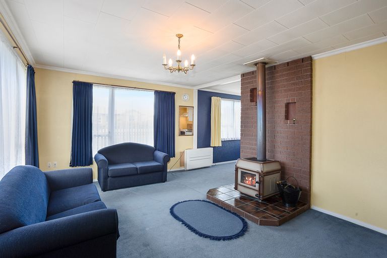 Photo of property in 56 Highfield Terrace, Newfield, Invercargill, 9812