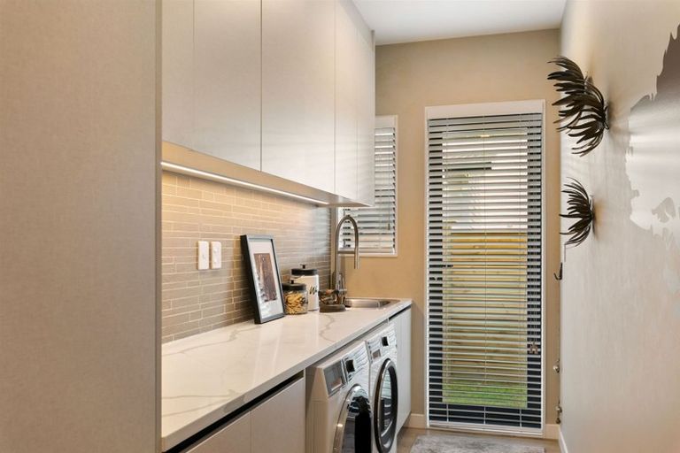 Photo of property in 10 Riverhead Point Drive, Riverhead, 0820