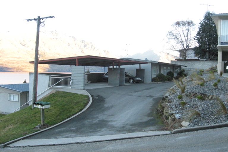 Photo of property in 12/8 Glasgow Street, Queenstown, 9300