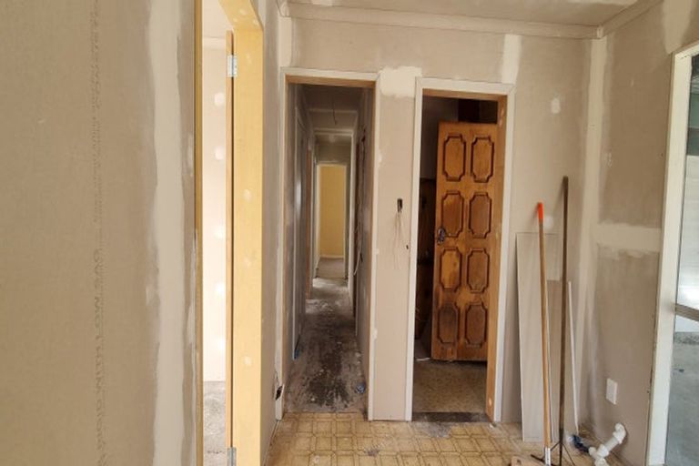 Photo of property in 8a Kebbell Avenue, Levin, 5510