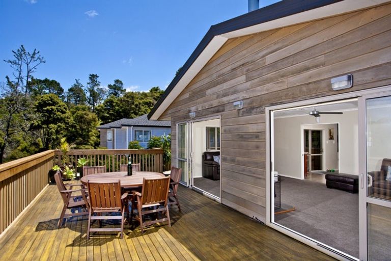 Photo of property in 112 San Marino Drive West, Henderson, Auckland, 0612