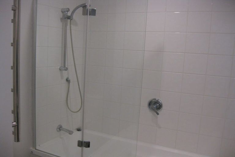 Photo of property in Gerondis Bldg Apartments, 302/60 Willis Street, Wellington Central, Wellington, 6011